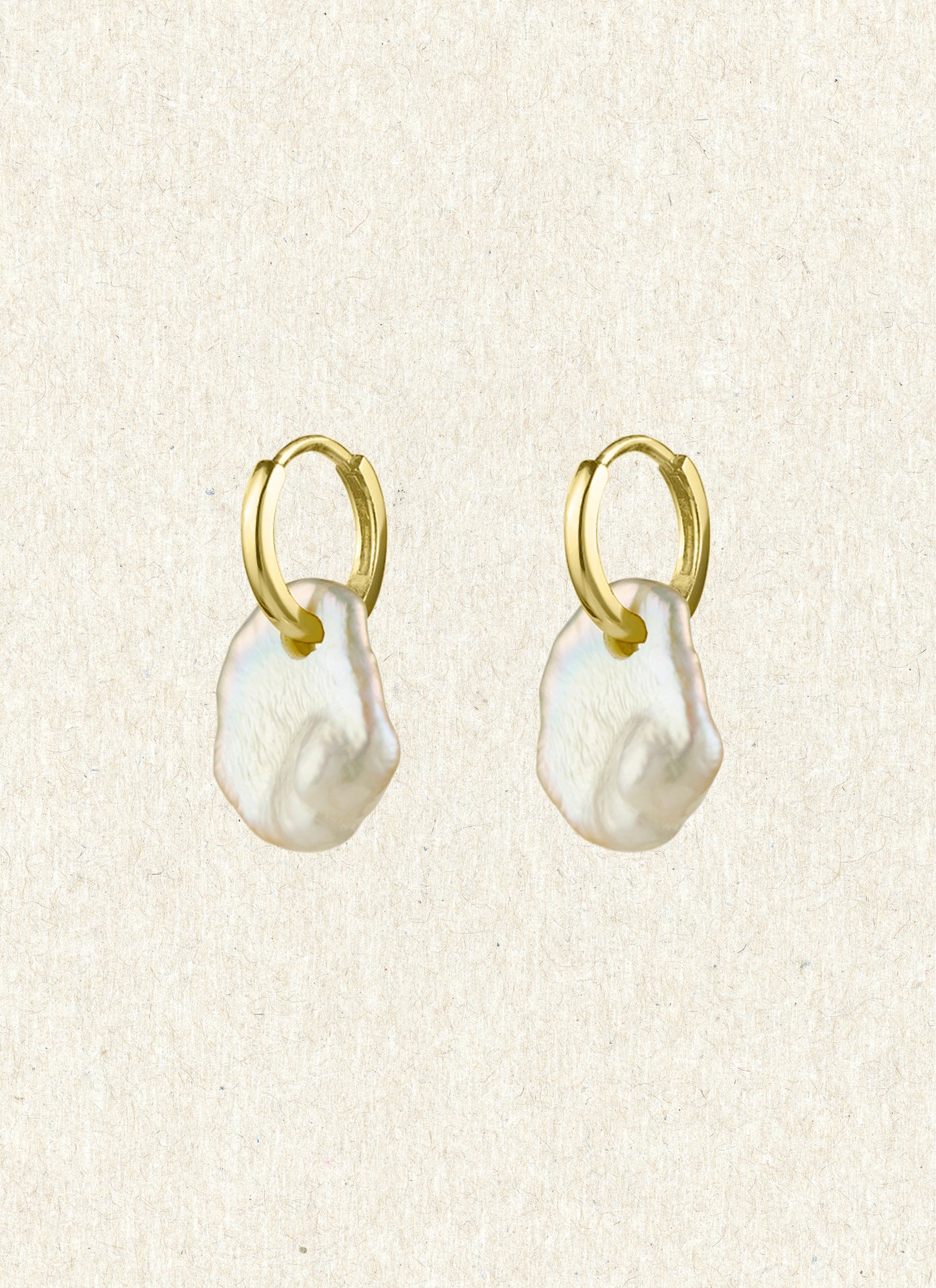 Mila Freshwater Pearl Earrings
