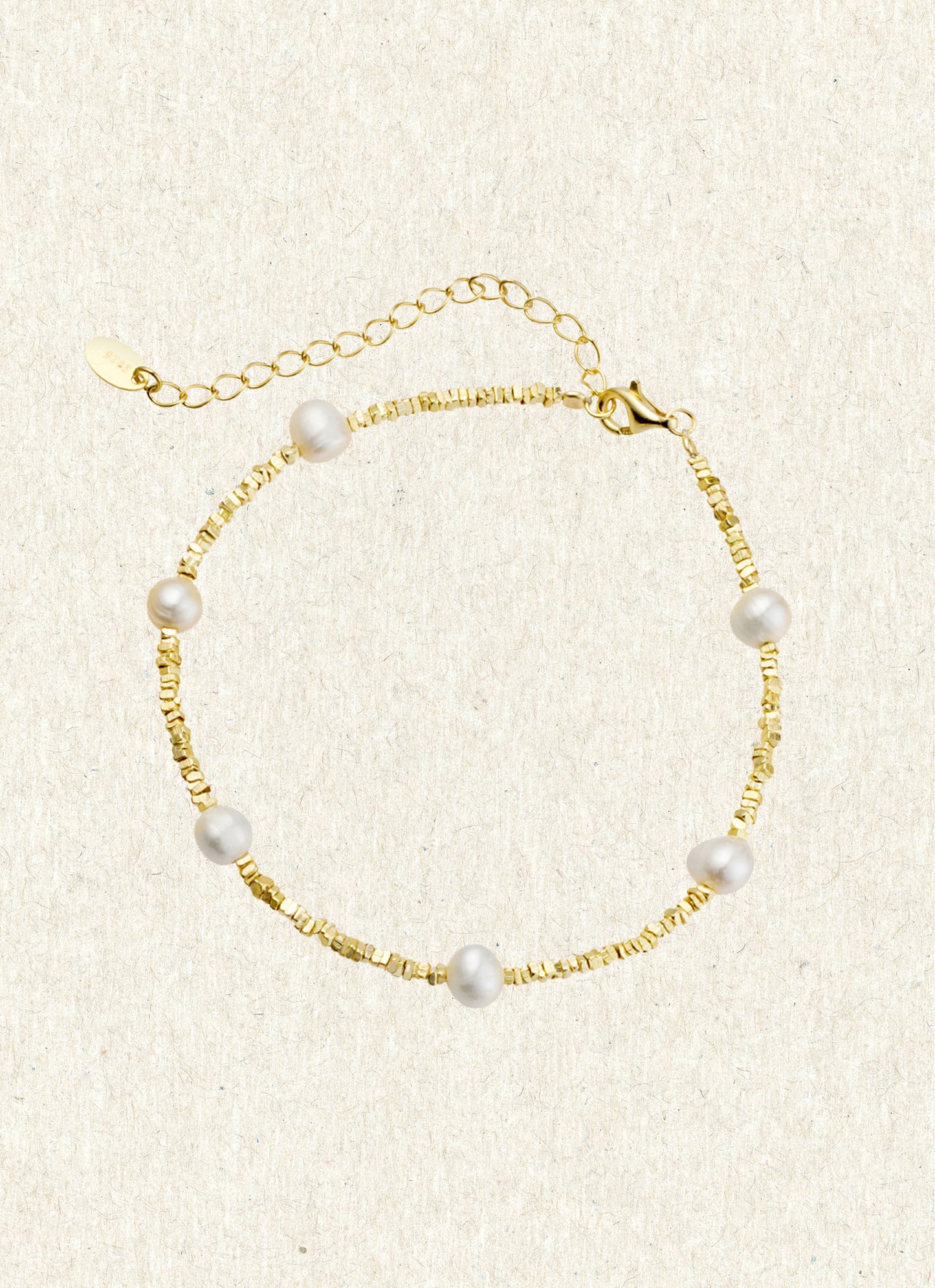 Naomi Freshwater Pearl Bracelet